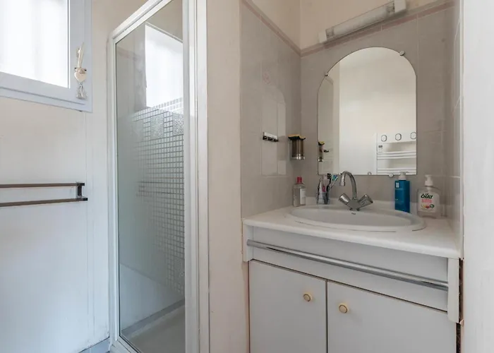 La Marine - Parking - 500m Du Golf